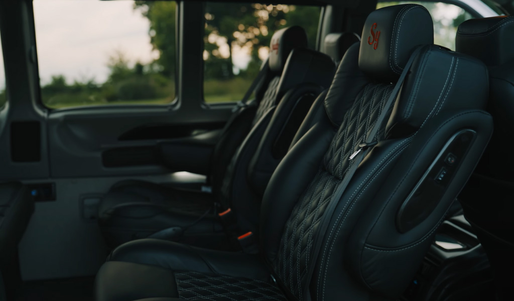 Golf Cruiser interior luxury seats