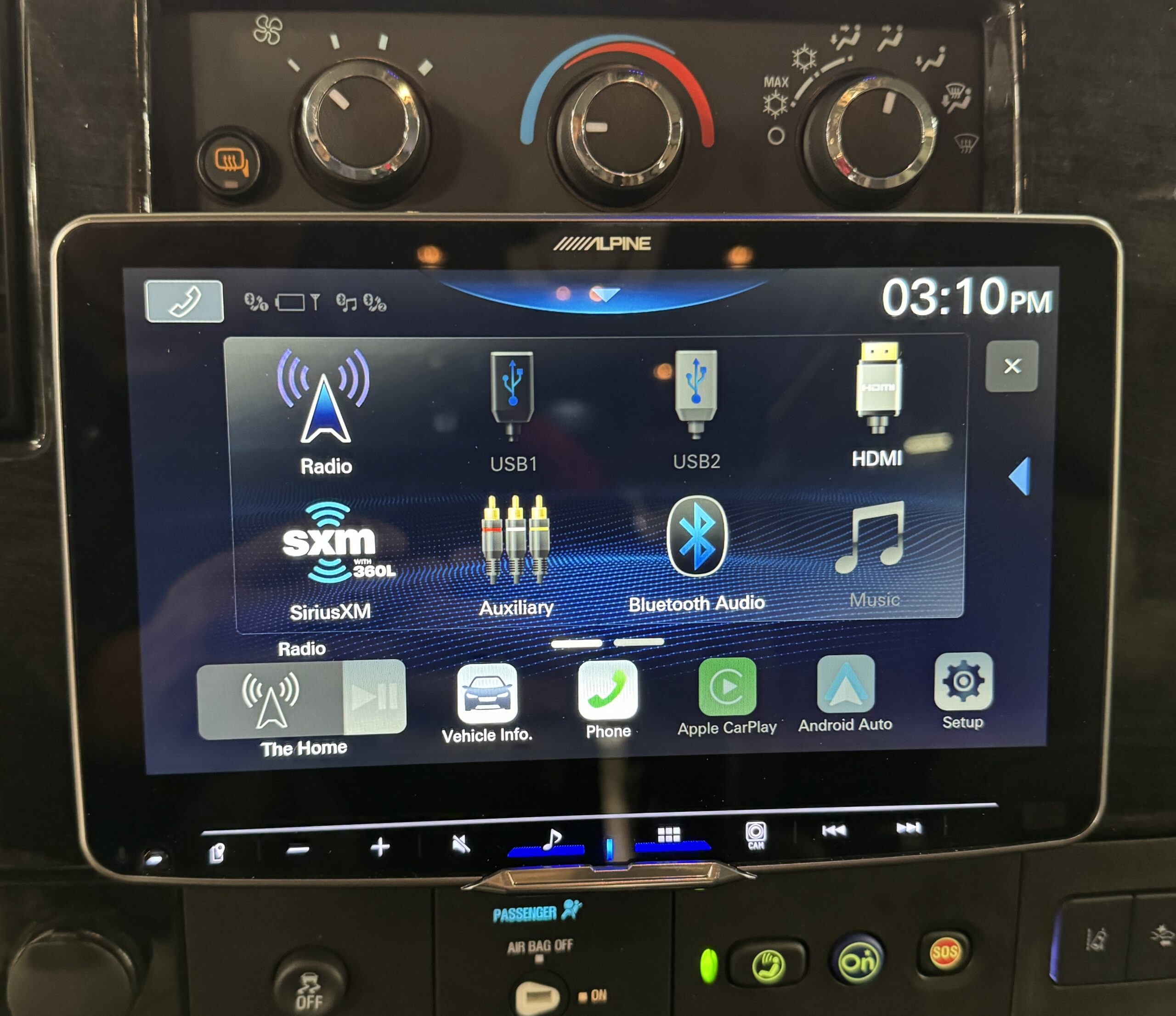 Alpine Infotainment Head Unit